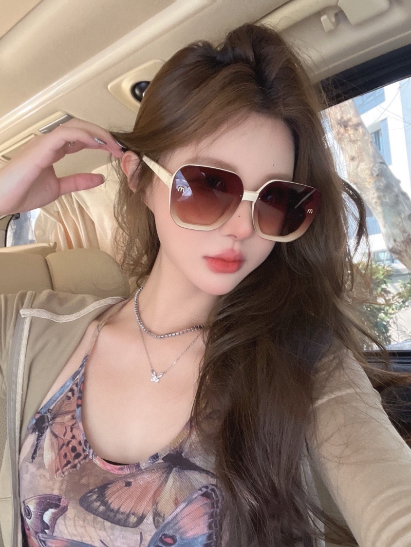 Miu miu Sunglasses